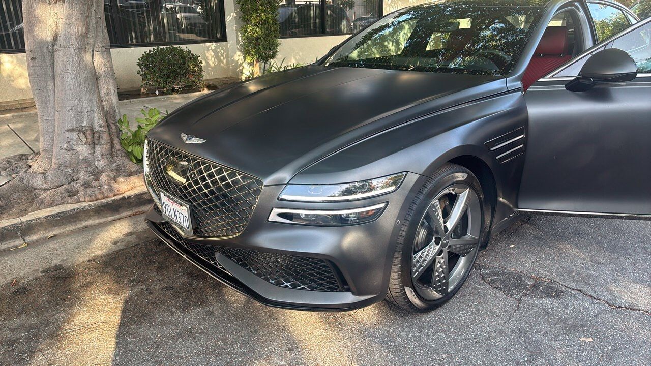 2023 GENESIS G80