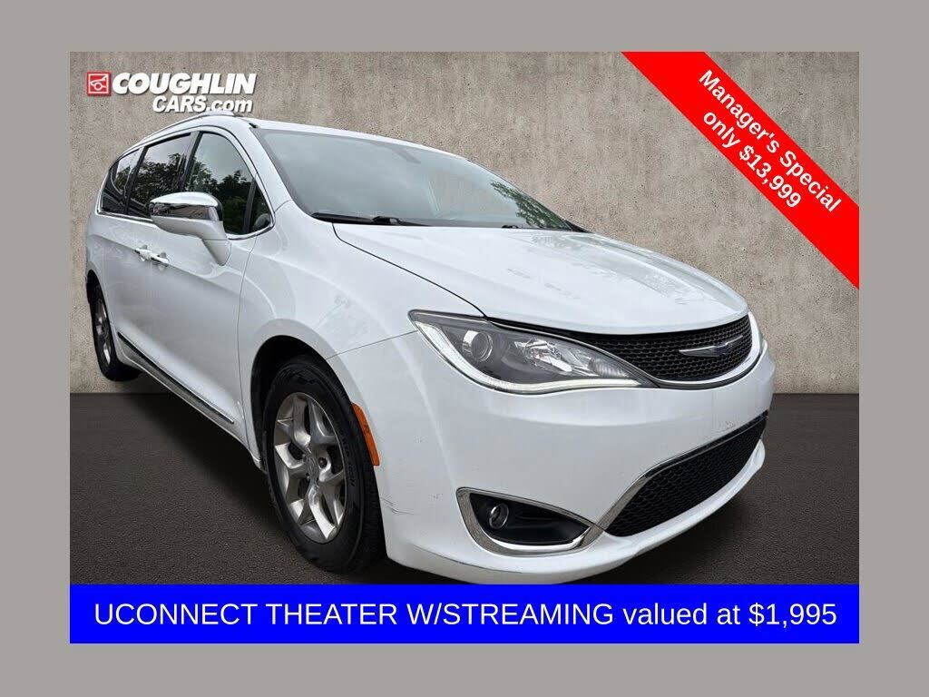 2019 CHRYSLER Pacifica