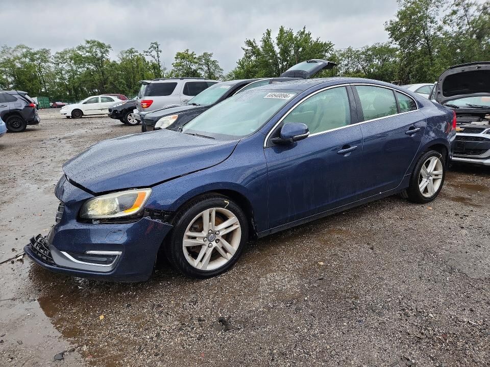 2015 VOLVO S60