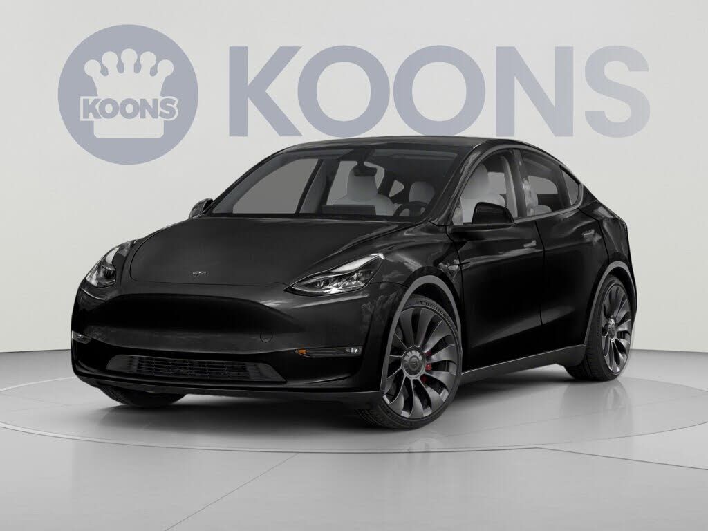 2023 TESLA Model Y