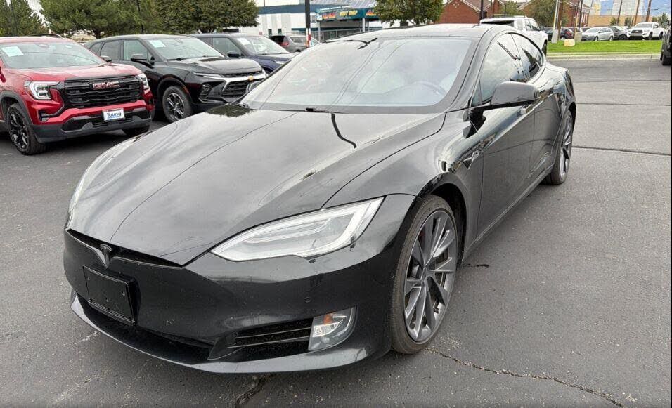 2021 TESLA Model S