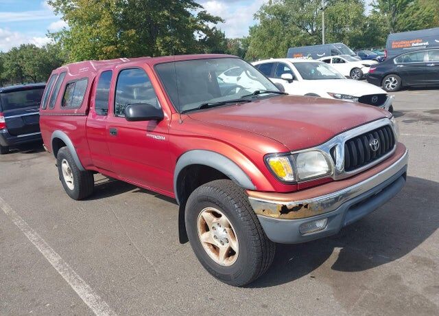 2002 TOYOTA Tacoma