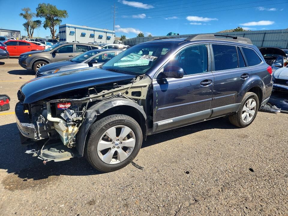 2012 SUBARU Outback