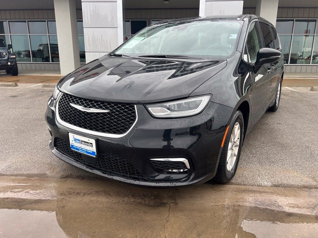 2024 CHRYSLER Pacifica