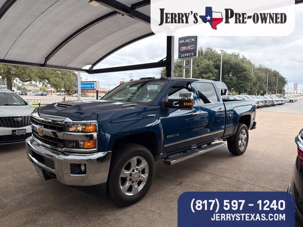 2018 CHEVROLET Silverado