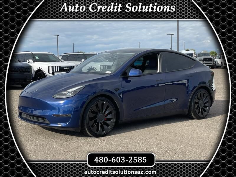 2022 TESLA Model Y