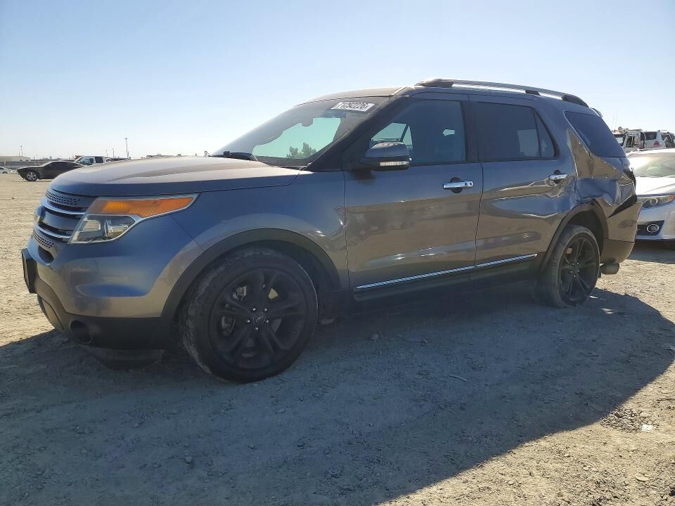 2013 FORD Explorer