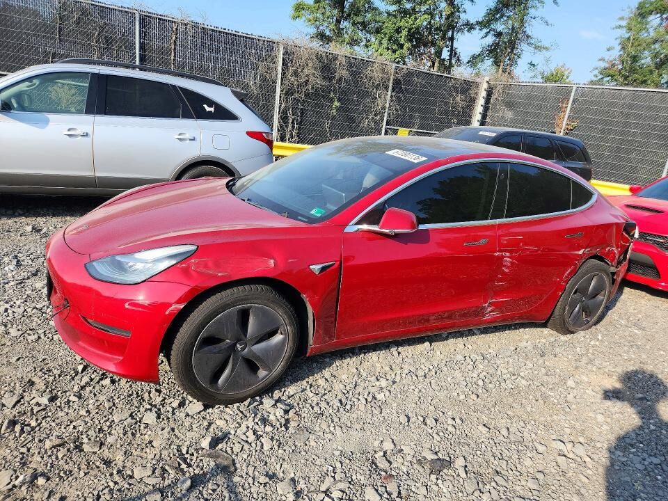 2018 TESLA Model 3