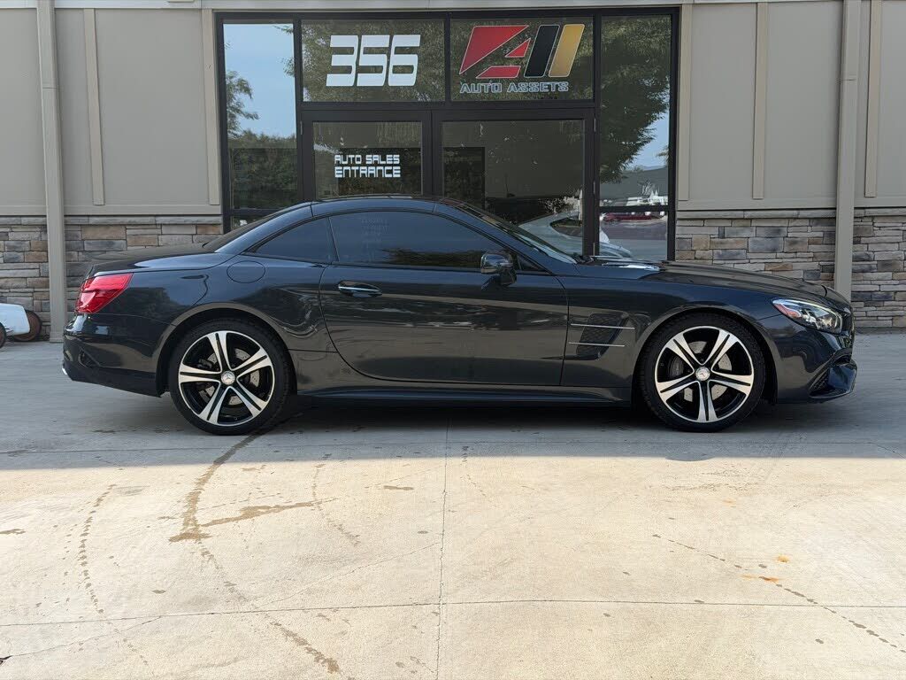 2017 Mercedes-Benz SL-Class