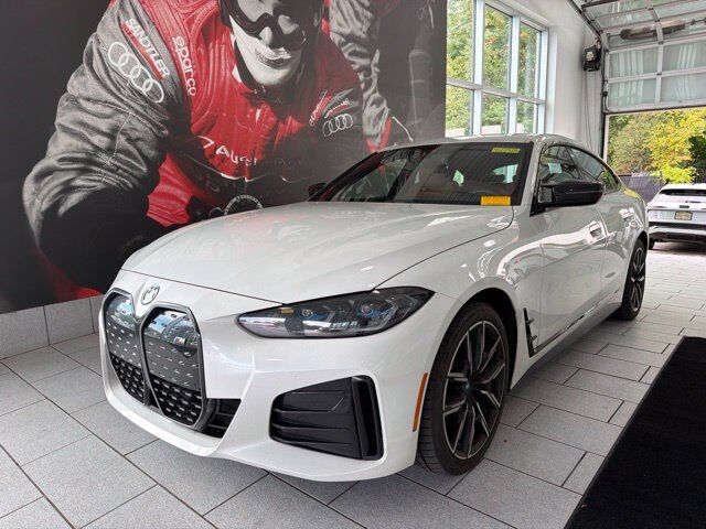 2024 BMW i4