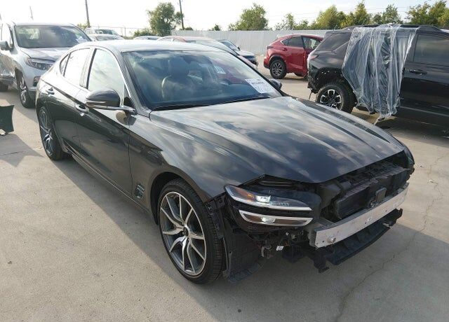 2025 GENESIS G70