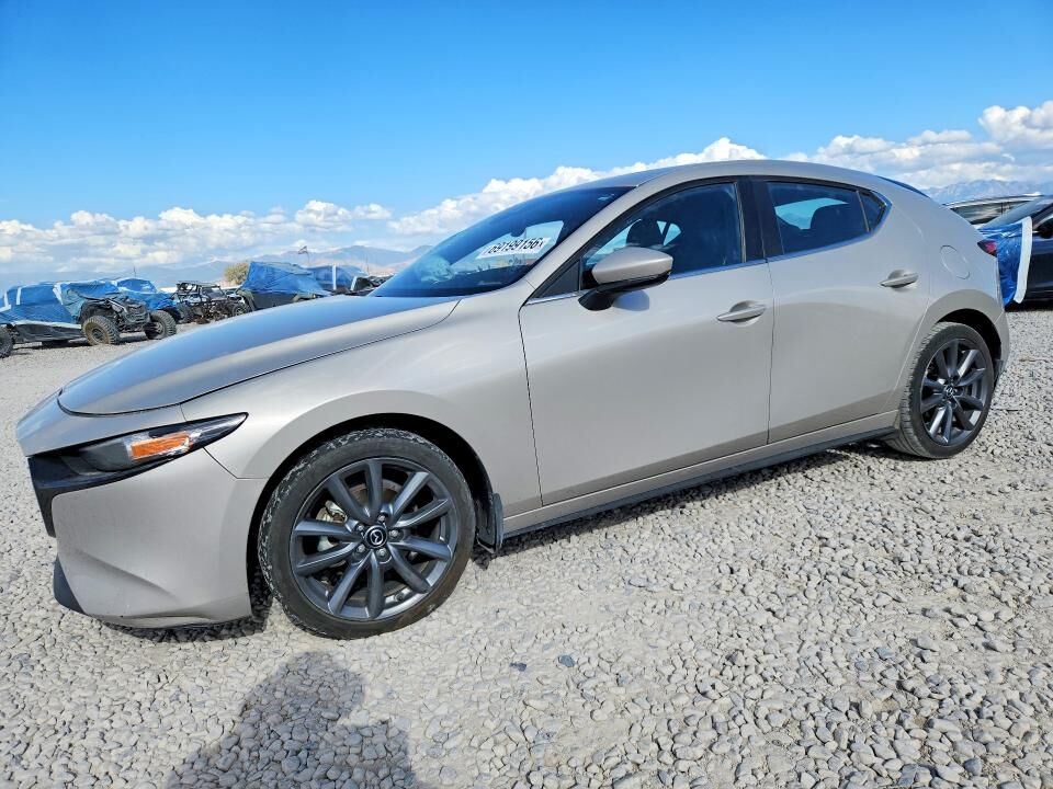 2022 MAZDA Mazda3