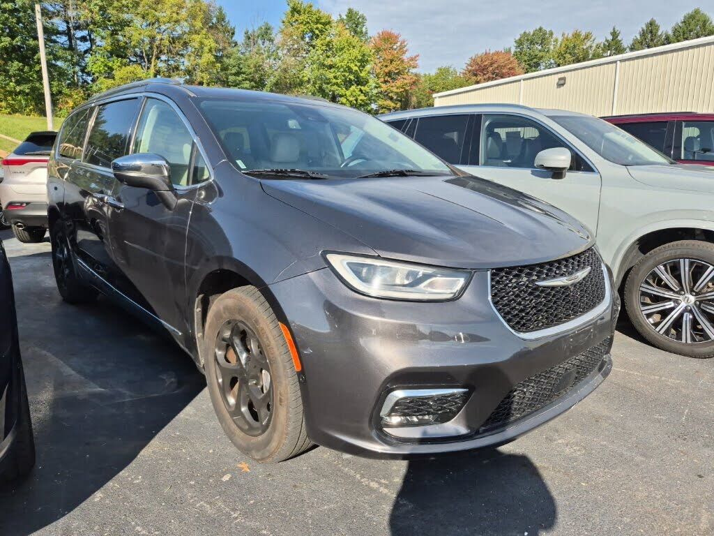 2021 CHRYSLER Pacifica