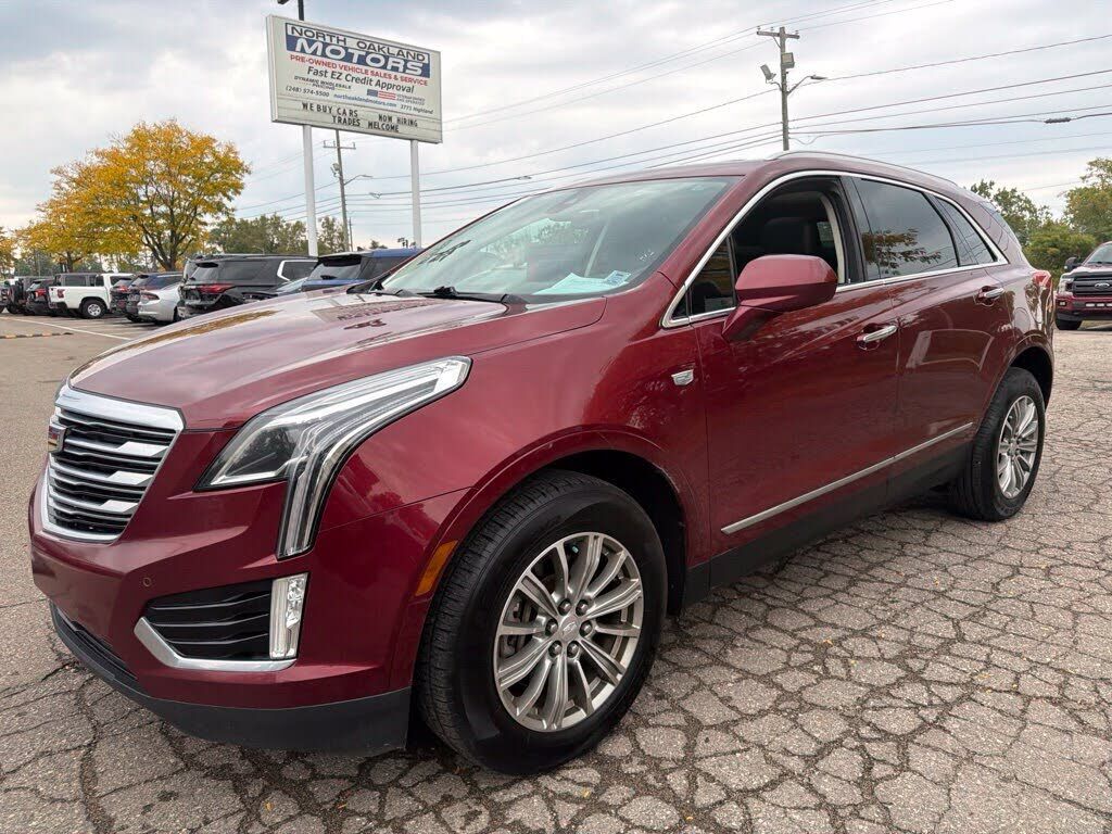 2017 CADILLAC XT5