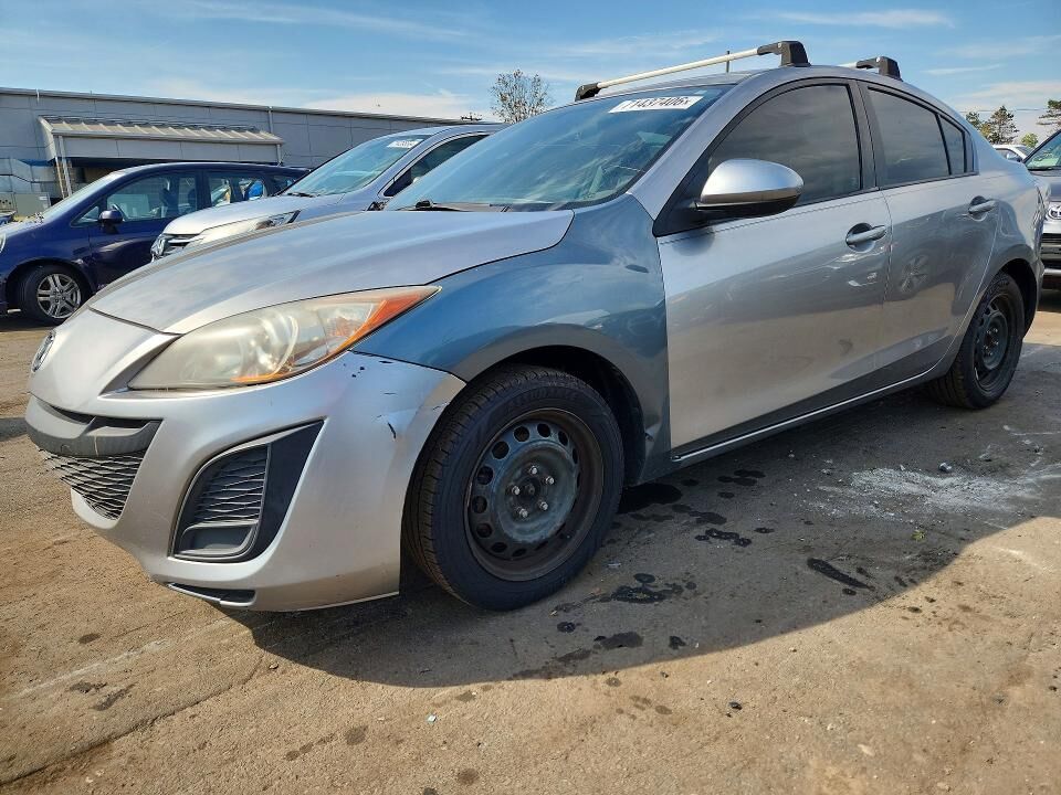 2010 MAZDA Mazda3
