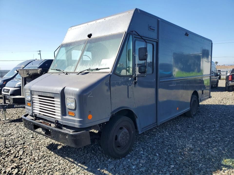 2020 FORD Commercial Chassis