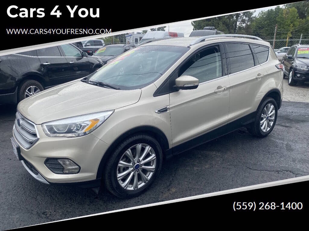 2017 FORD Escape