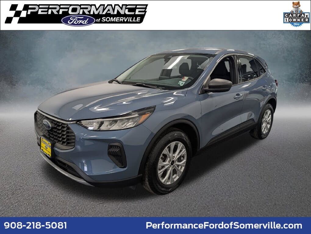 2023 FORD Escape