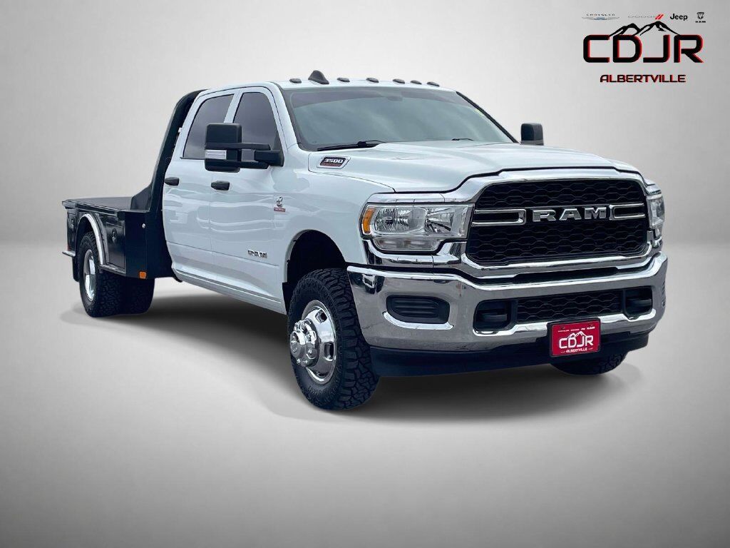 2022 RAM 3500