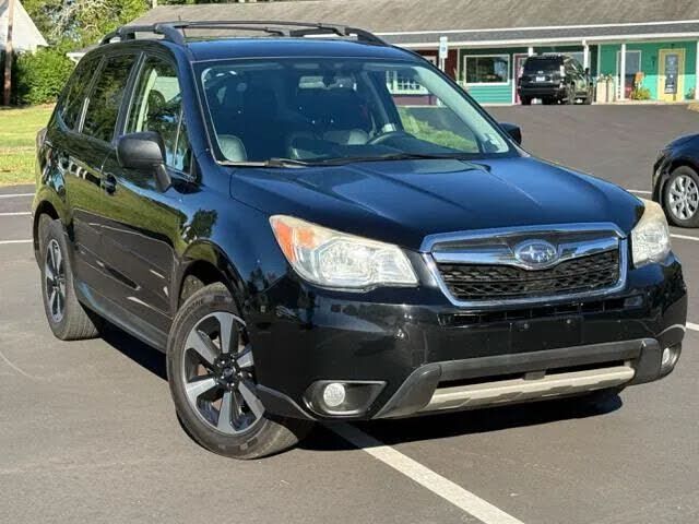 2014 SUBARU Forester