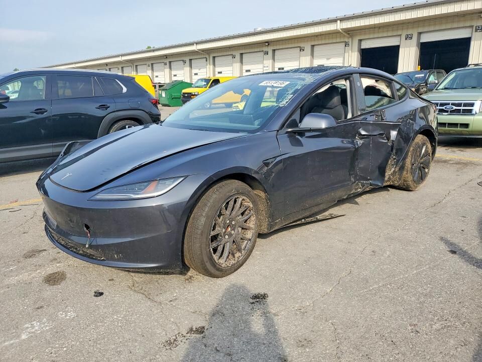 2024 TESLA Model 3