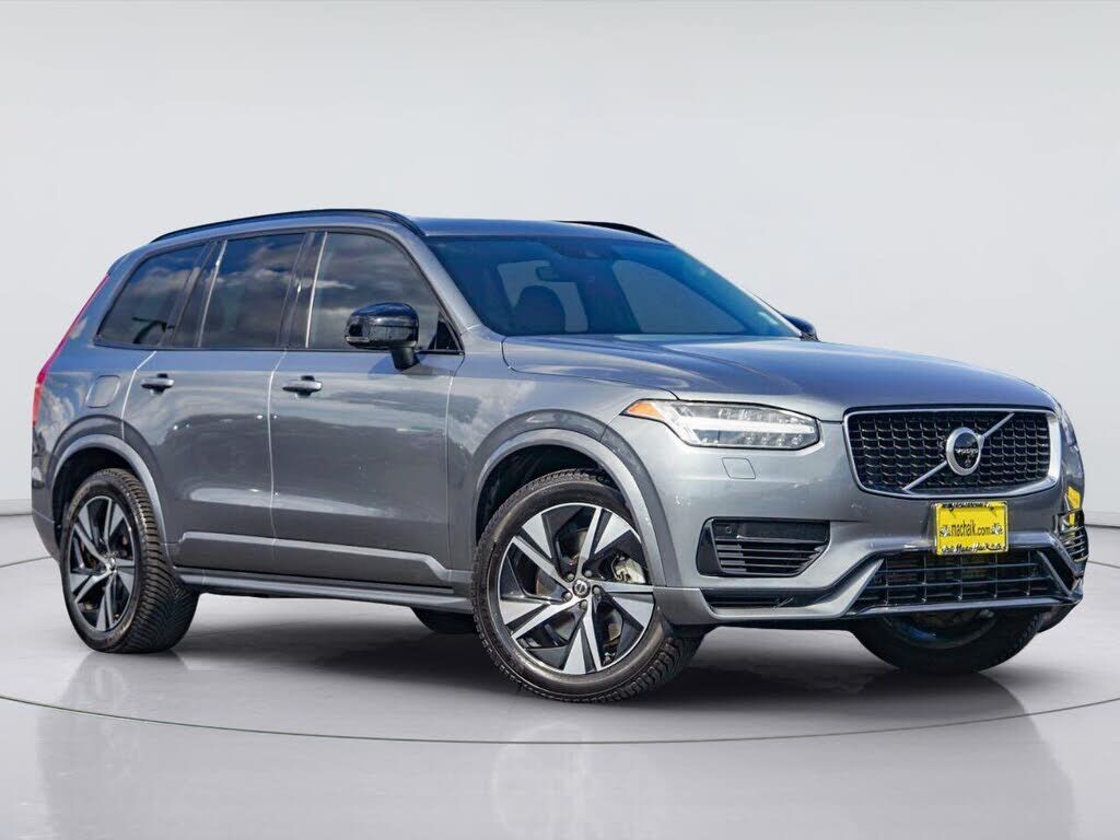 2020 VOLVO XC90