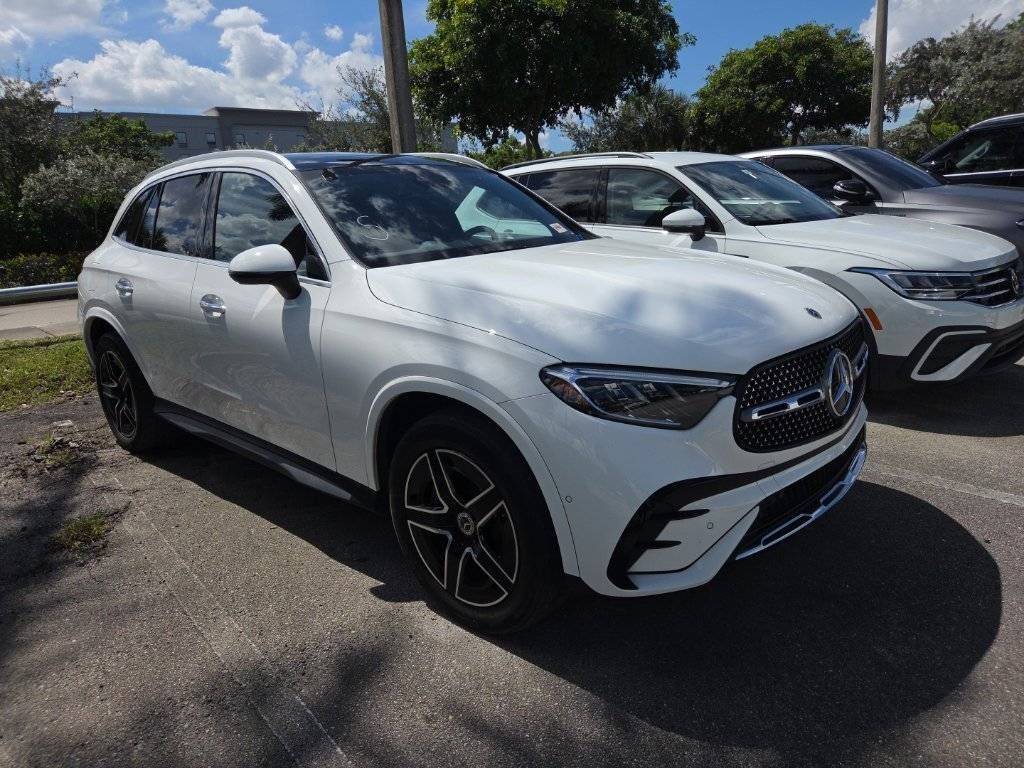 2023 Mercedes-Benz GLC-Class