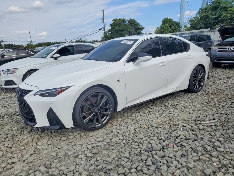 2023 LEXUS IS