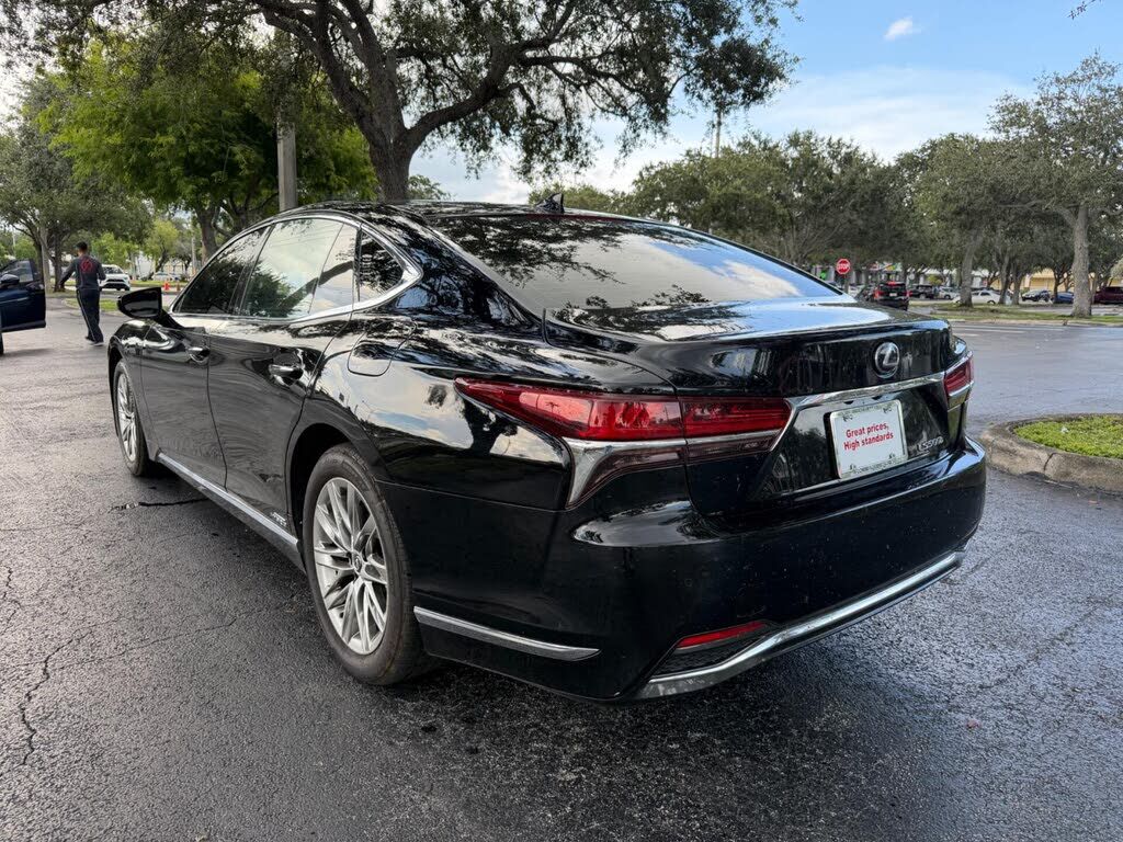 2018 LEXUS LS