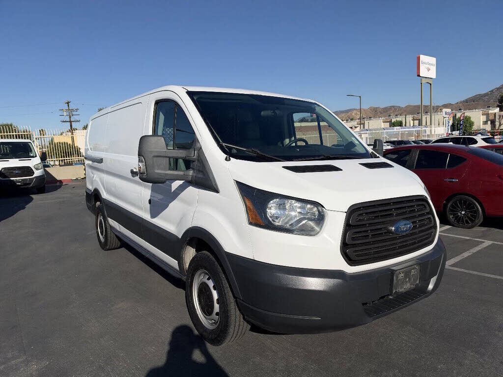 2015 FORD Transit