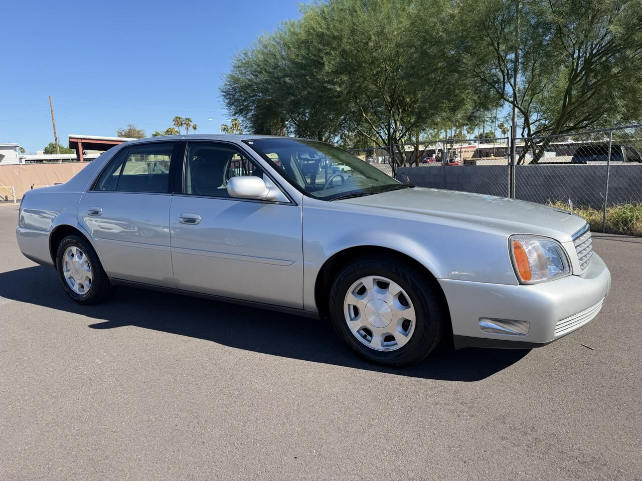 2001 CADILLAC Deville