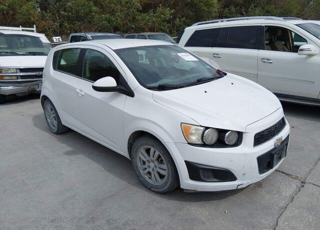 2015 CHEVROLET Sonic