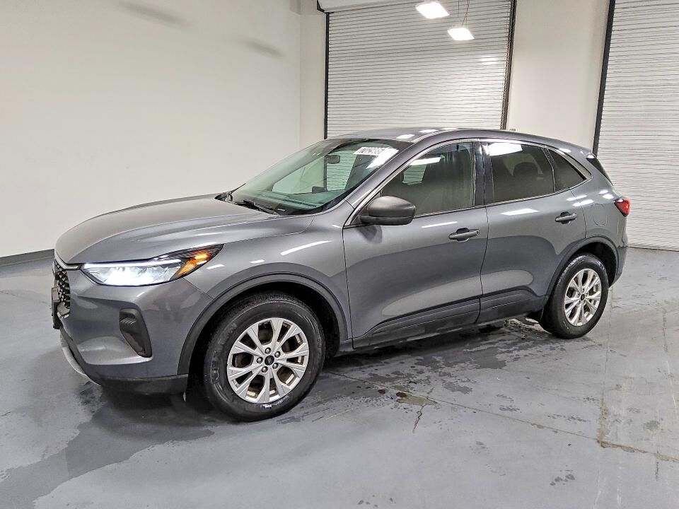 2023 FORD Escape