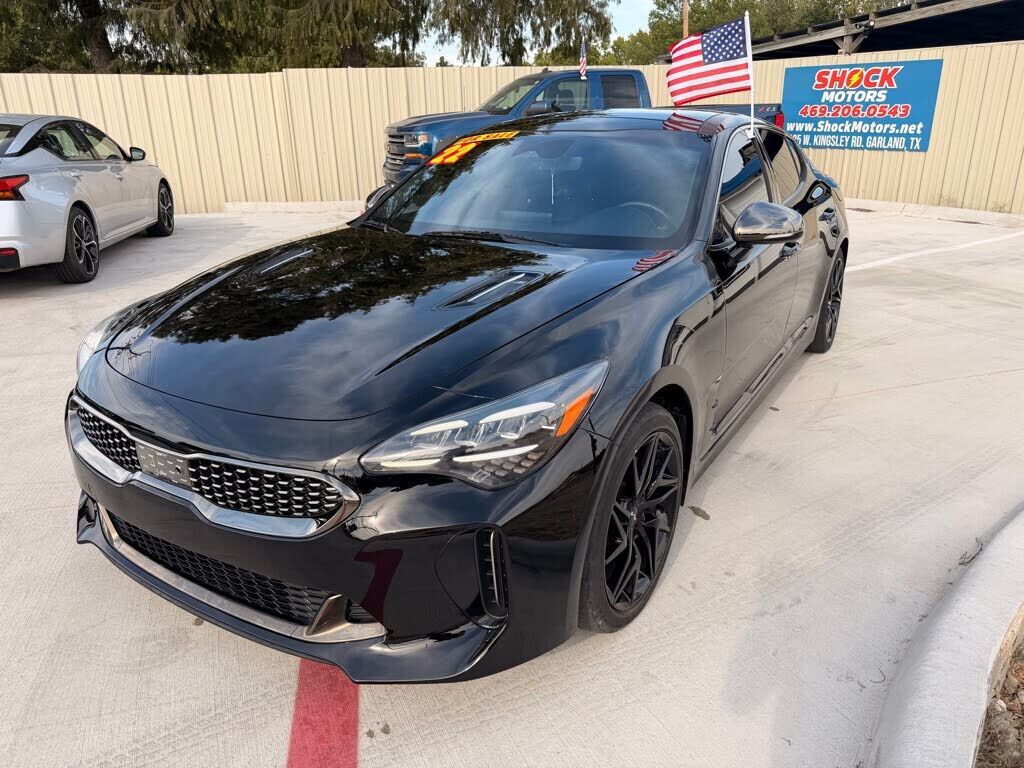 2022 KIA Stinger