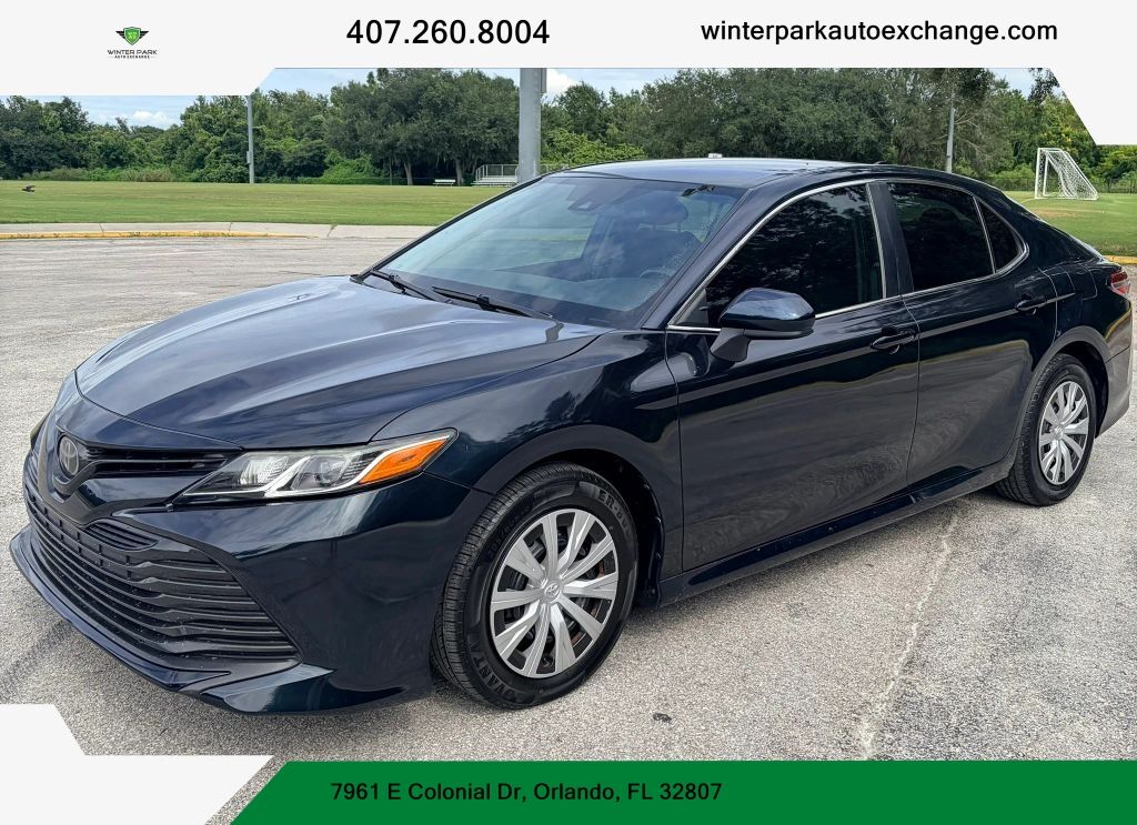2019 TOYOTA Camry