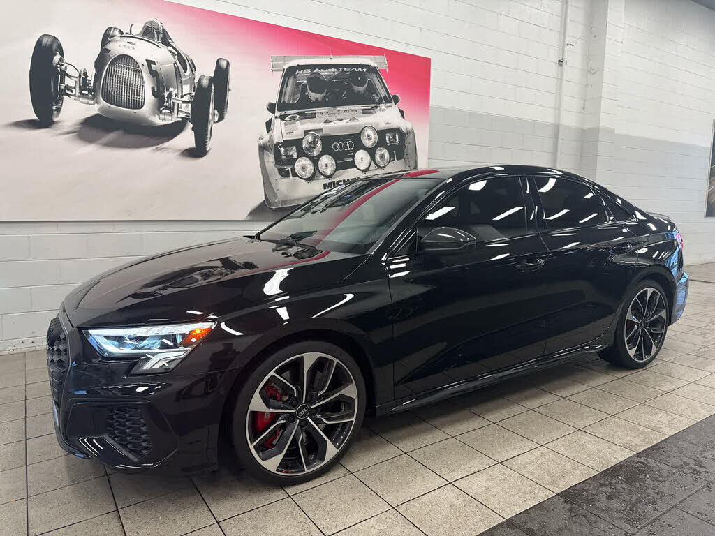 2024 AUDI S3