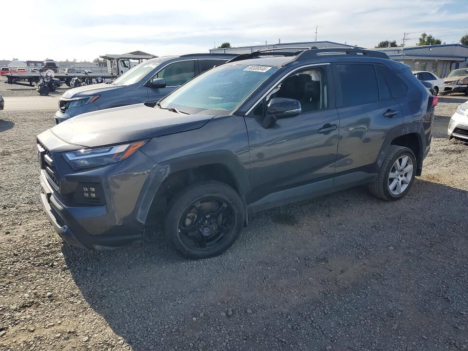 2022 TOYOTA RAV4