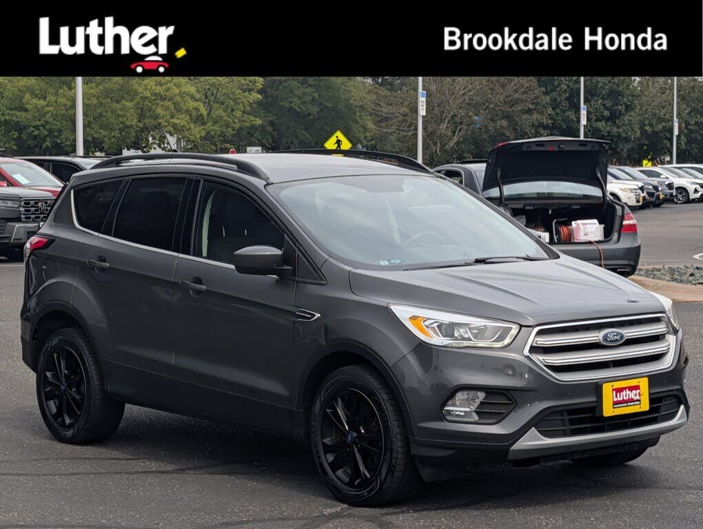 2018 FORD Escape