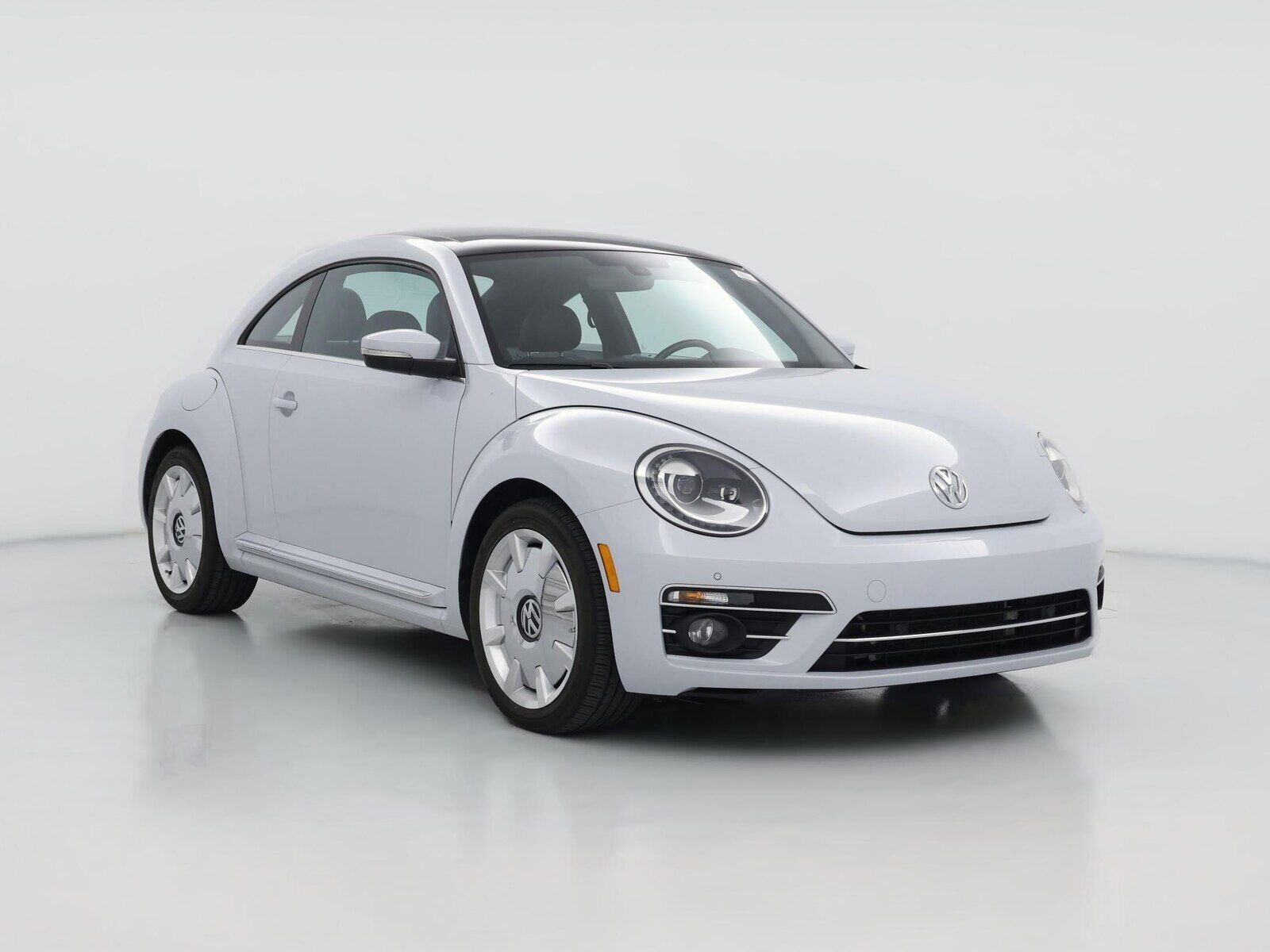 2018 VOLKSWAGEN Beetle