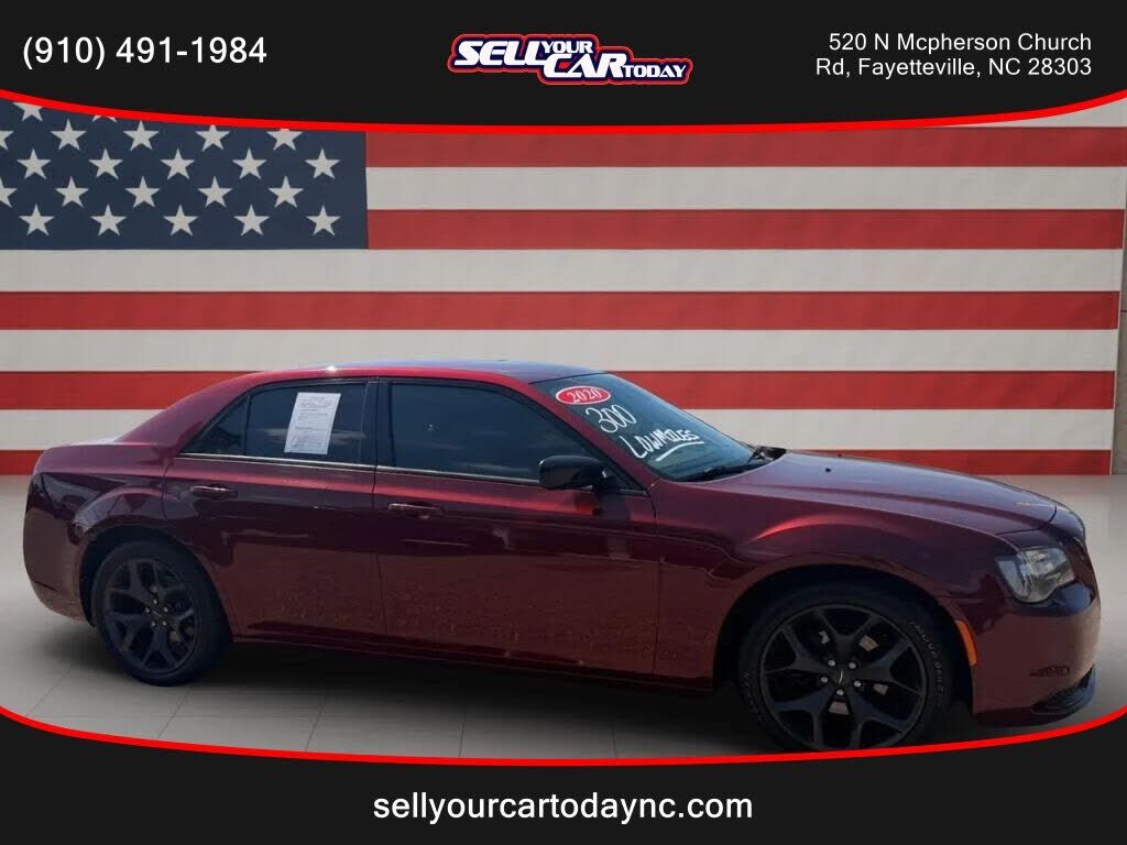 2020 CHRYSLER 300