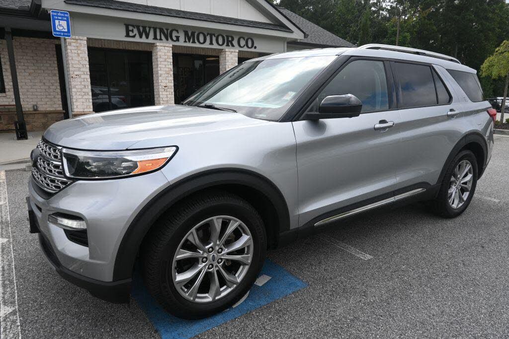 2023 FORD Explorer