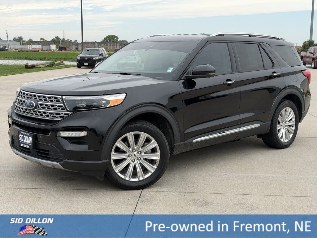 2021 FORD Explorer