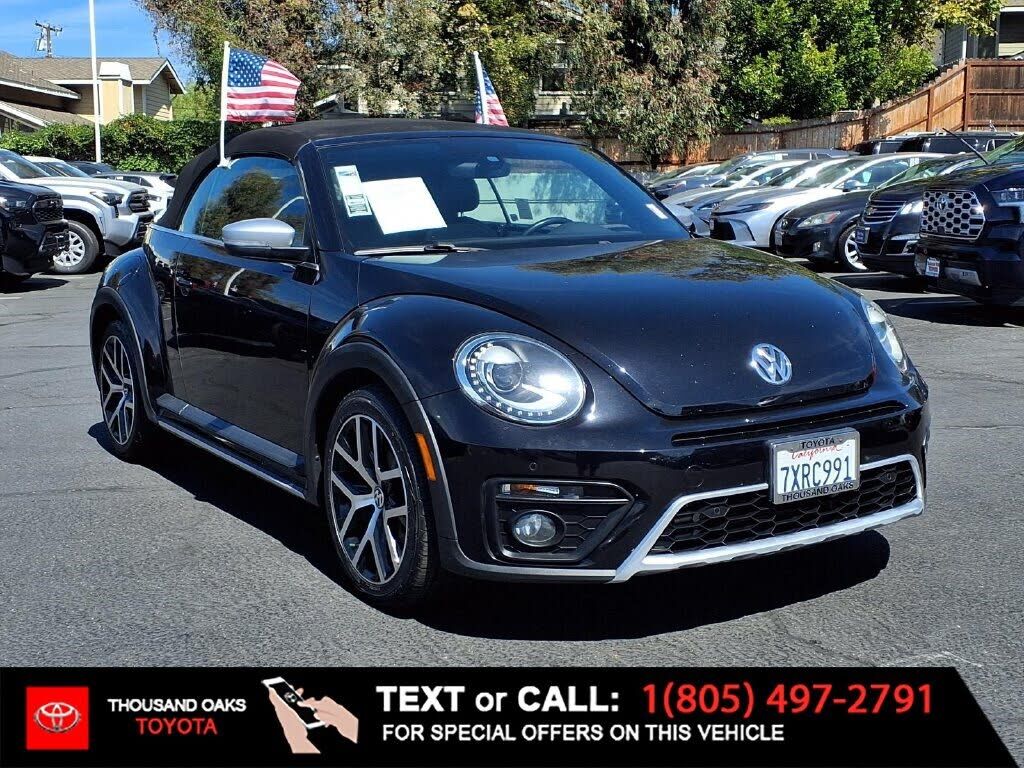 2017 VOLKSWAGEN Beetle