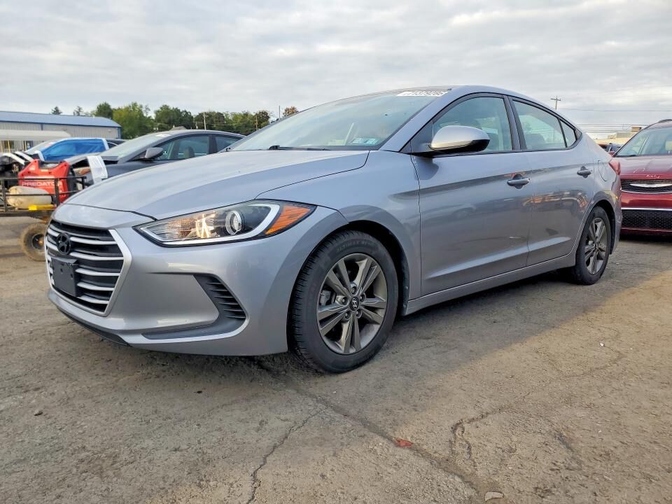 2017 HYUNDAI Elantra