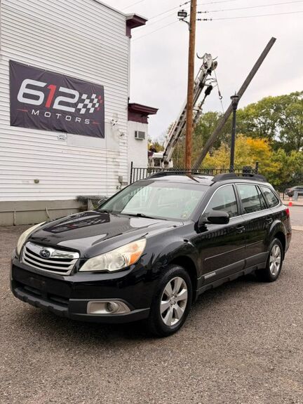 2012 SUBARU Outback