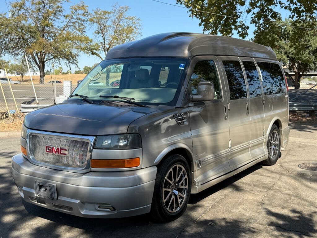 2014 GMC Savana