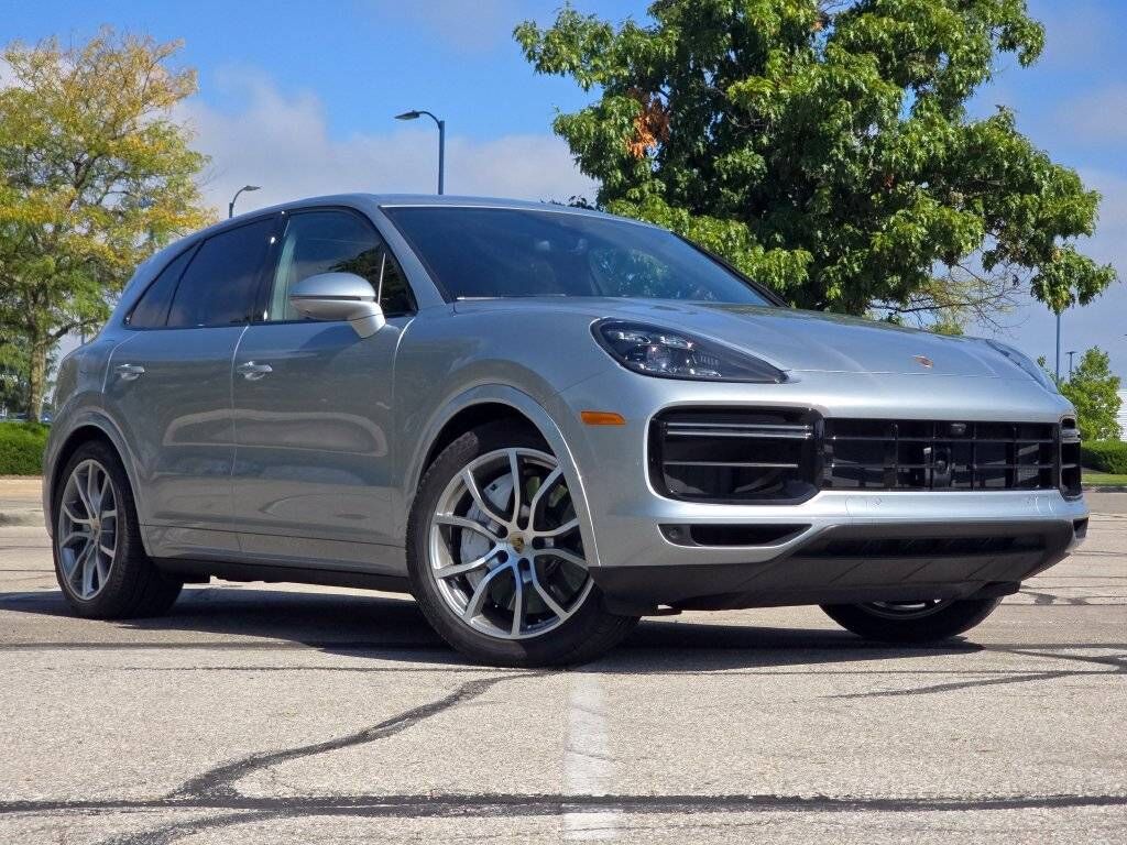 2020 PORSCHE Cayenne