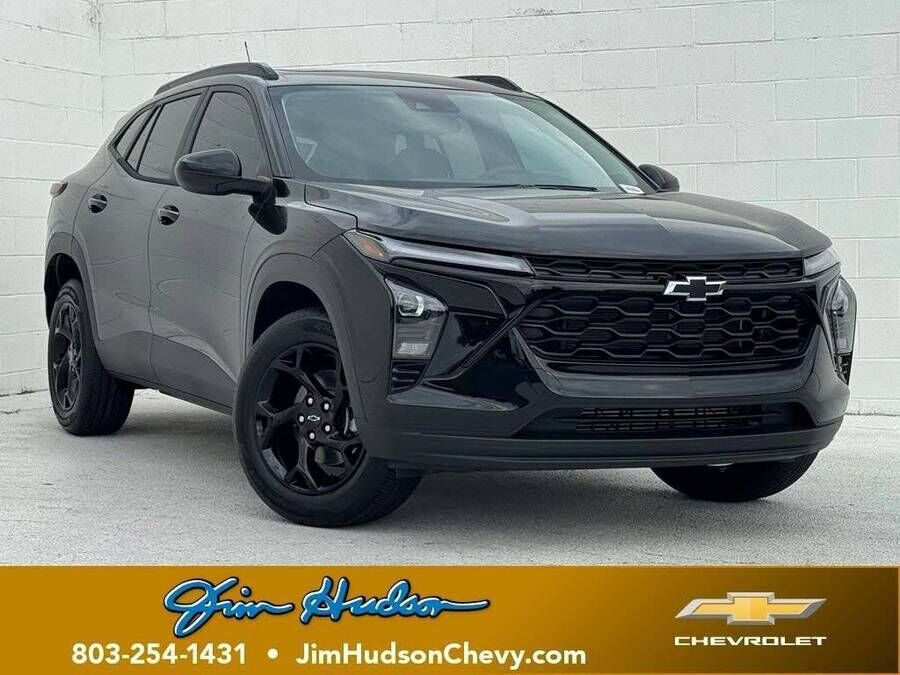 2026 CHEVROLET Trax