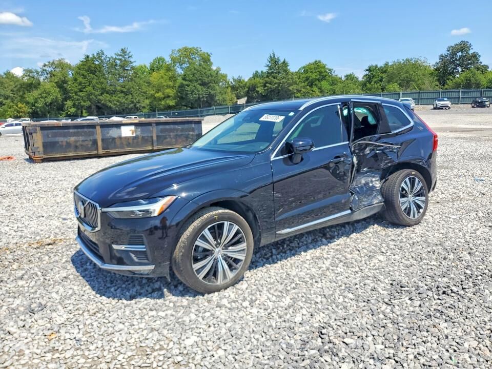 2023 VOLVO XC60