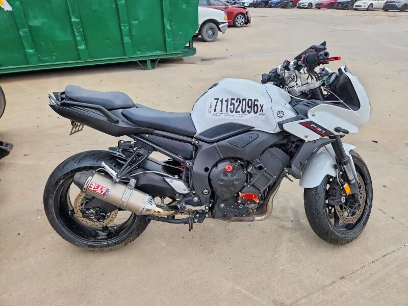 2012 YAMAHA FZ1-S